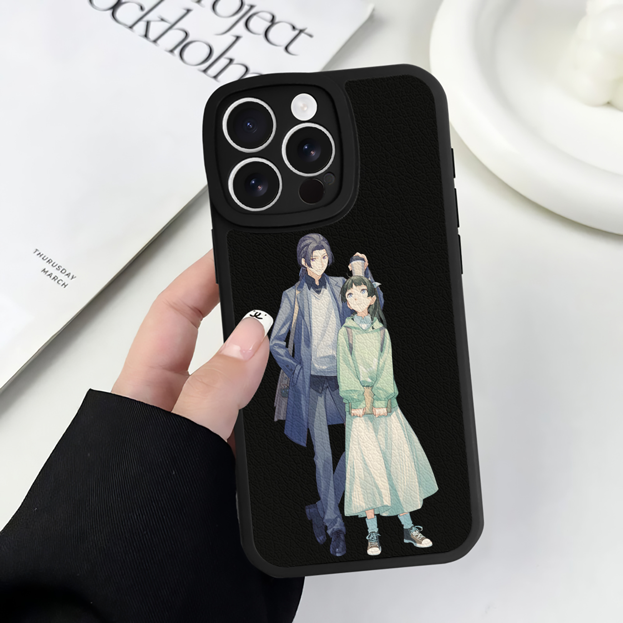 （画像用） 薬屋のひとりごと The Apothecary Diaries 【iPhone 16シリーズ対応】シリコンスマホケース（レザー調） 材質：シリコン